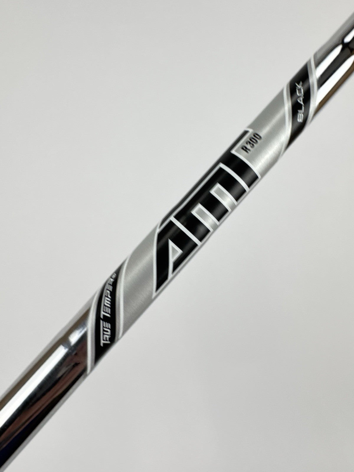 True Temper AMT Black Iron Shaft R300 Regular Flex Steel 35.75” /0.355 /328172