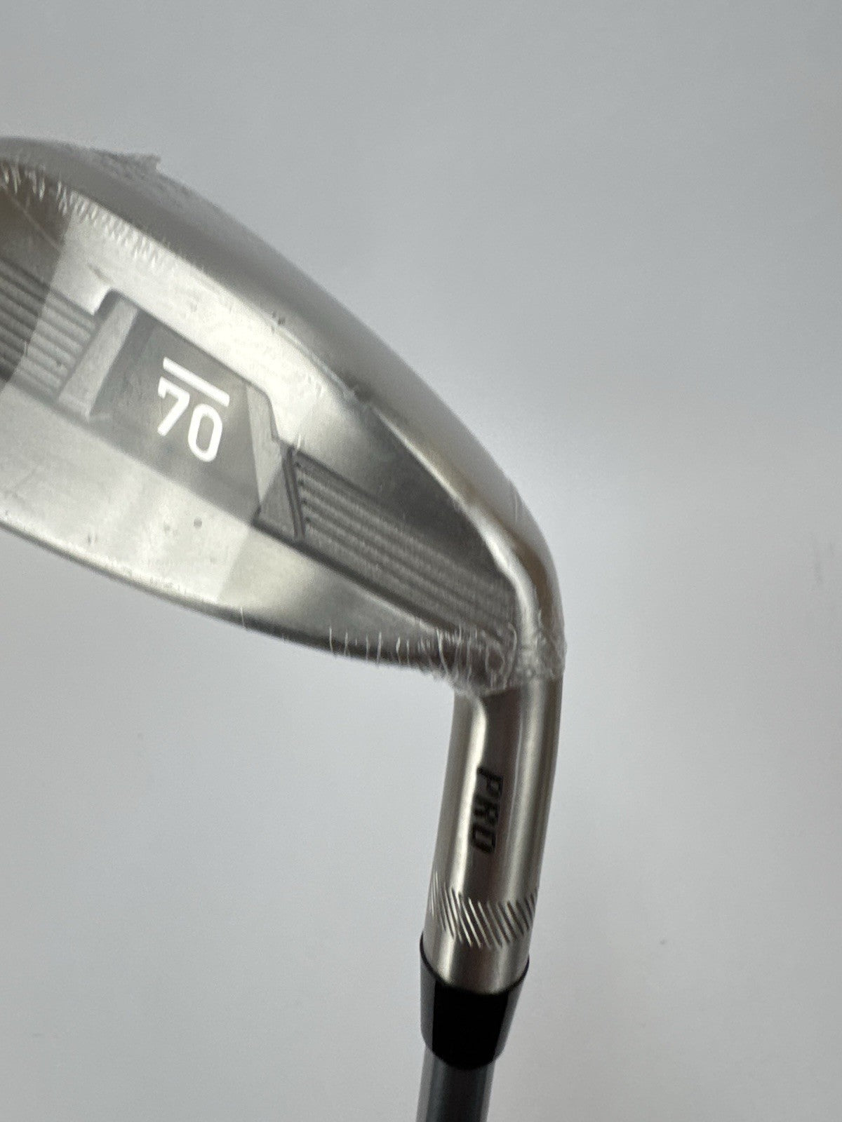 Sub 70 4 Iron Utilty 22* 699 Pro Aldila Rogue Regular Graphite /Right/New /340933