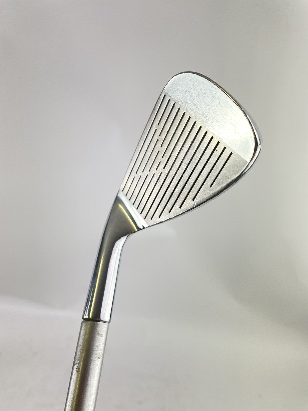 Wilson Staff Forged 6 Iron RM Midsize Stiff Graphite /Right Handed New Grip/720414