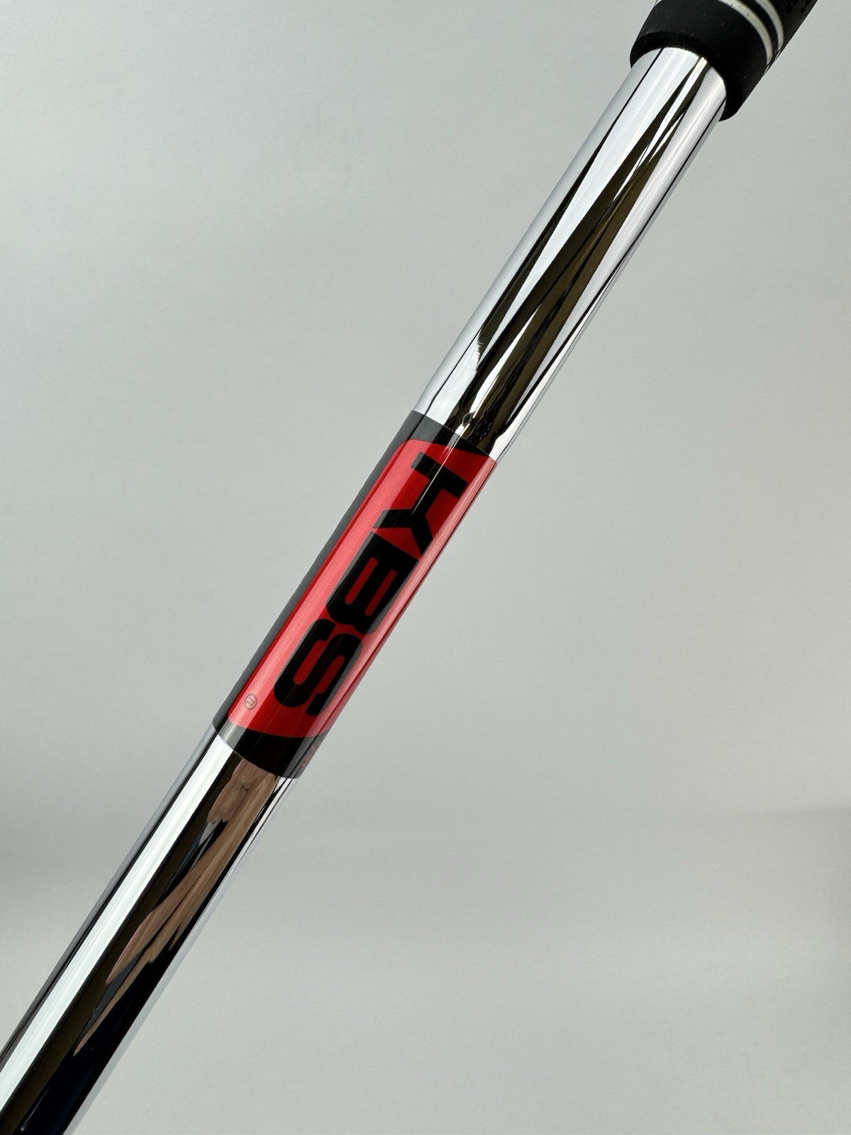 Cobra One Length Pitching Wedge F8 KBS Tour FLT 110 Regular Steel /New /3117612