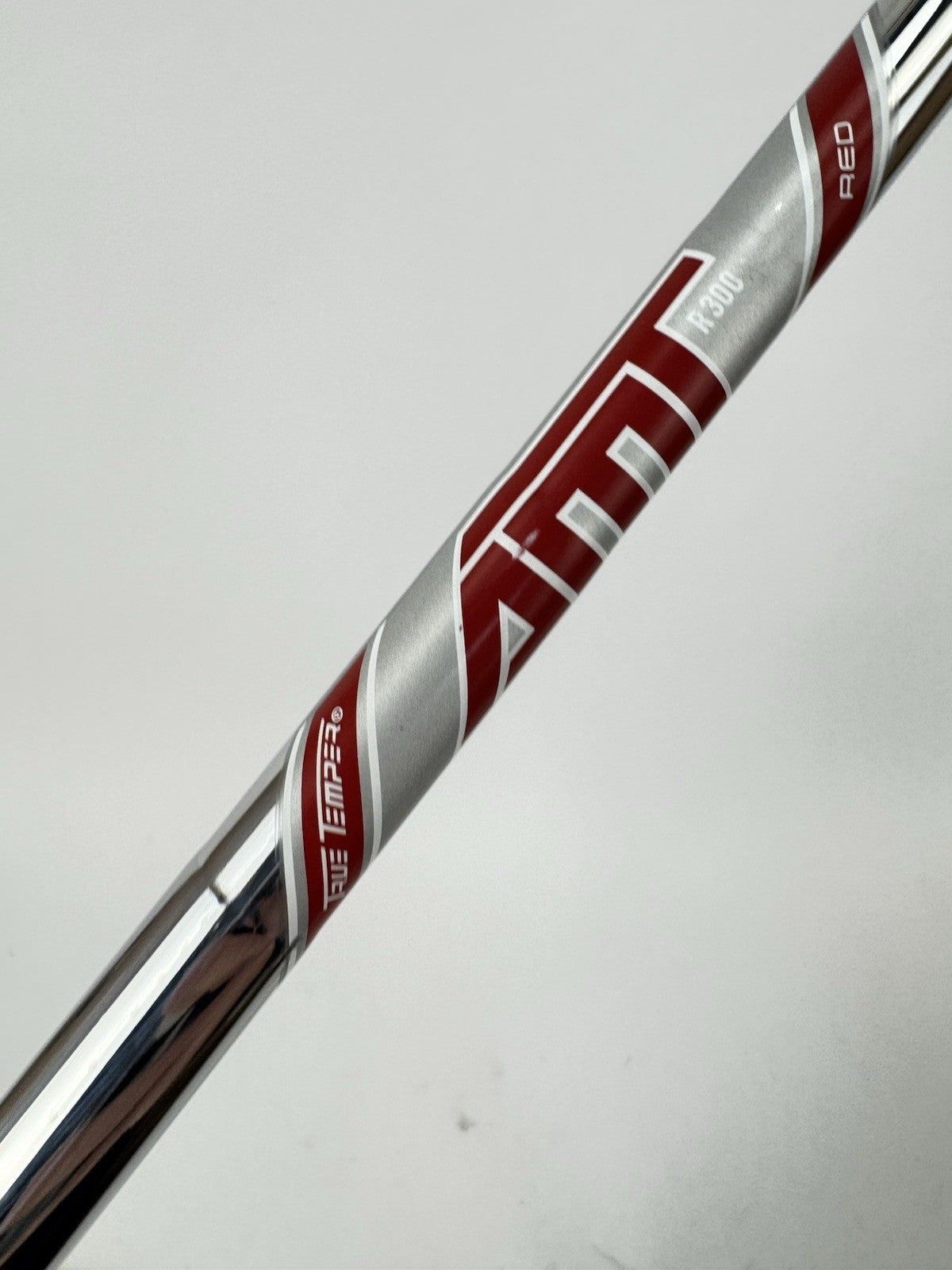 True Temper AMT Red Iron Shaft R300 Regular Steel 35.75” /0.355 Tapered /338752