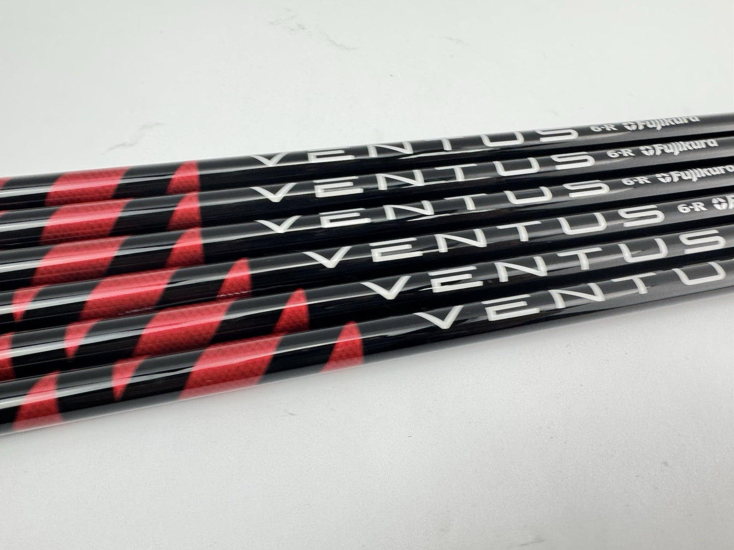 Fujikura Ventus Iron Shaft Set (6) Red 6-R Regular Graphite 0.370 Parallel/245632