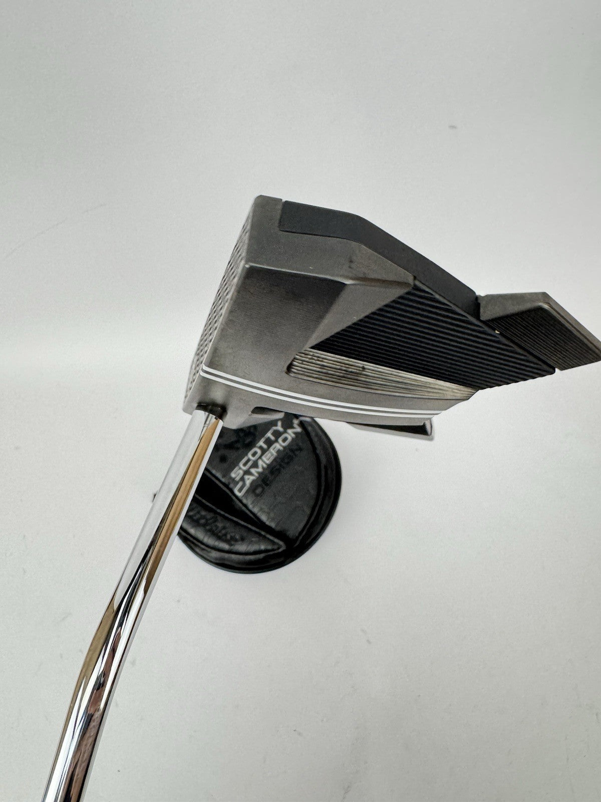 Scotty Cameron Phantom Black 11 Putter 35” /Right Handed /Octogrip /362466