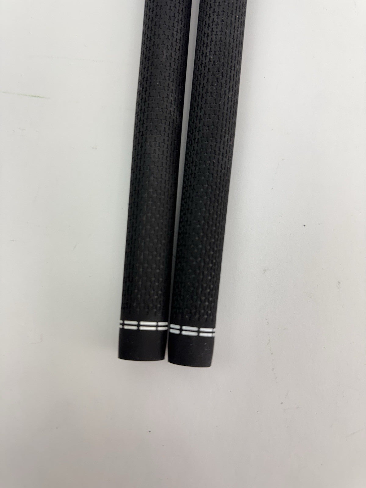Golf Pride Tour Velvet Golf Grips (2) Tour Velvet Midsize /Pulled /339961