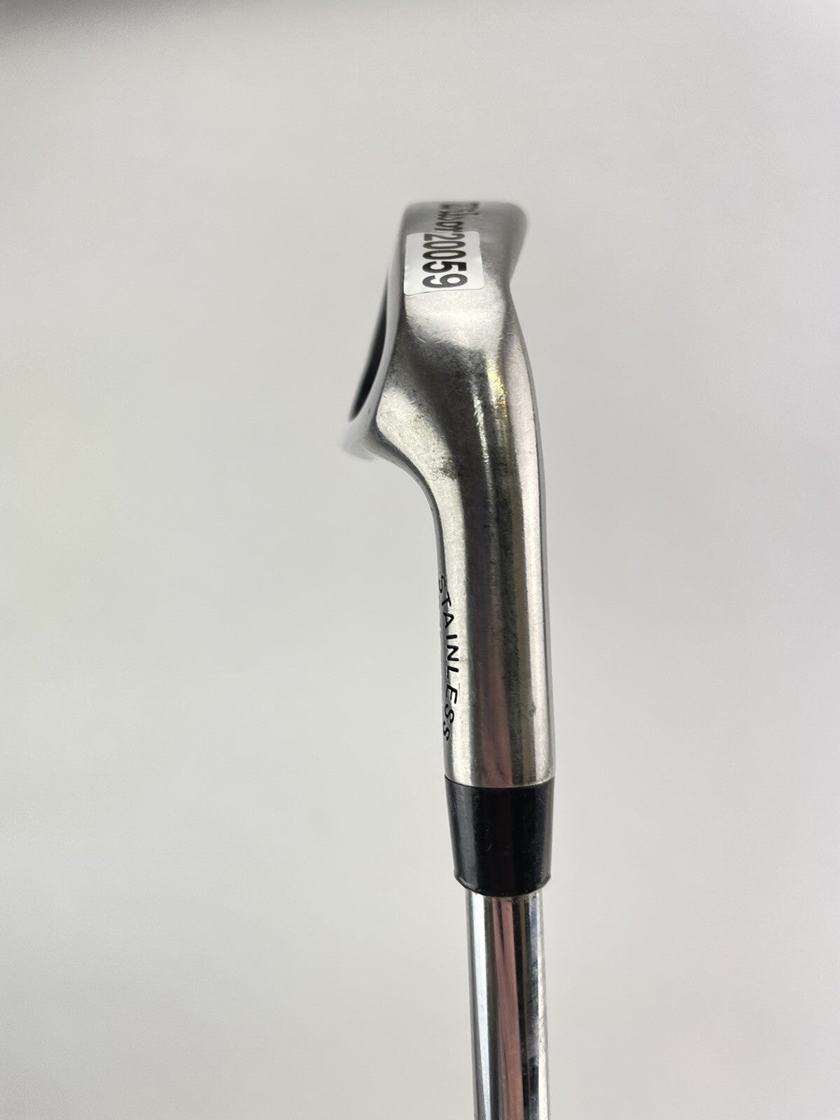 Wilson Golf 9 Iron Regular Flex Steel Shaft /Right Hand /New Grip /200597