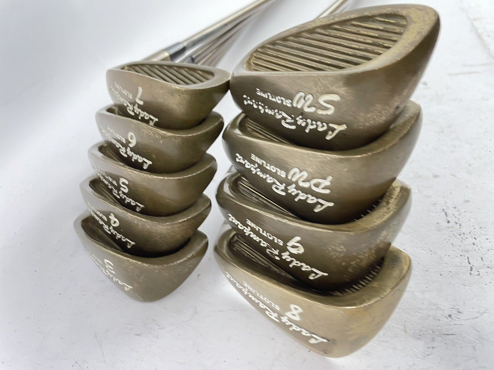 Slotline Lady Rampant Irons 3-SW Ladies Graphite /Right Handed /New Grips /812418