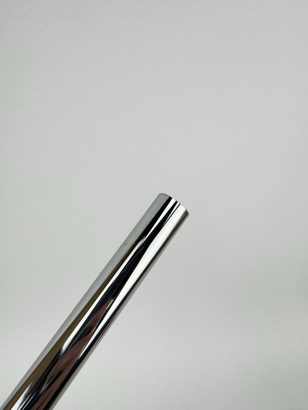 Dynamic Gold 105 Iron Shaft R300 Regular Flex Steel 35.75” /0.355 Tapered /326748