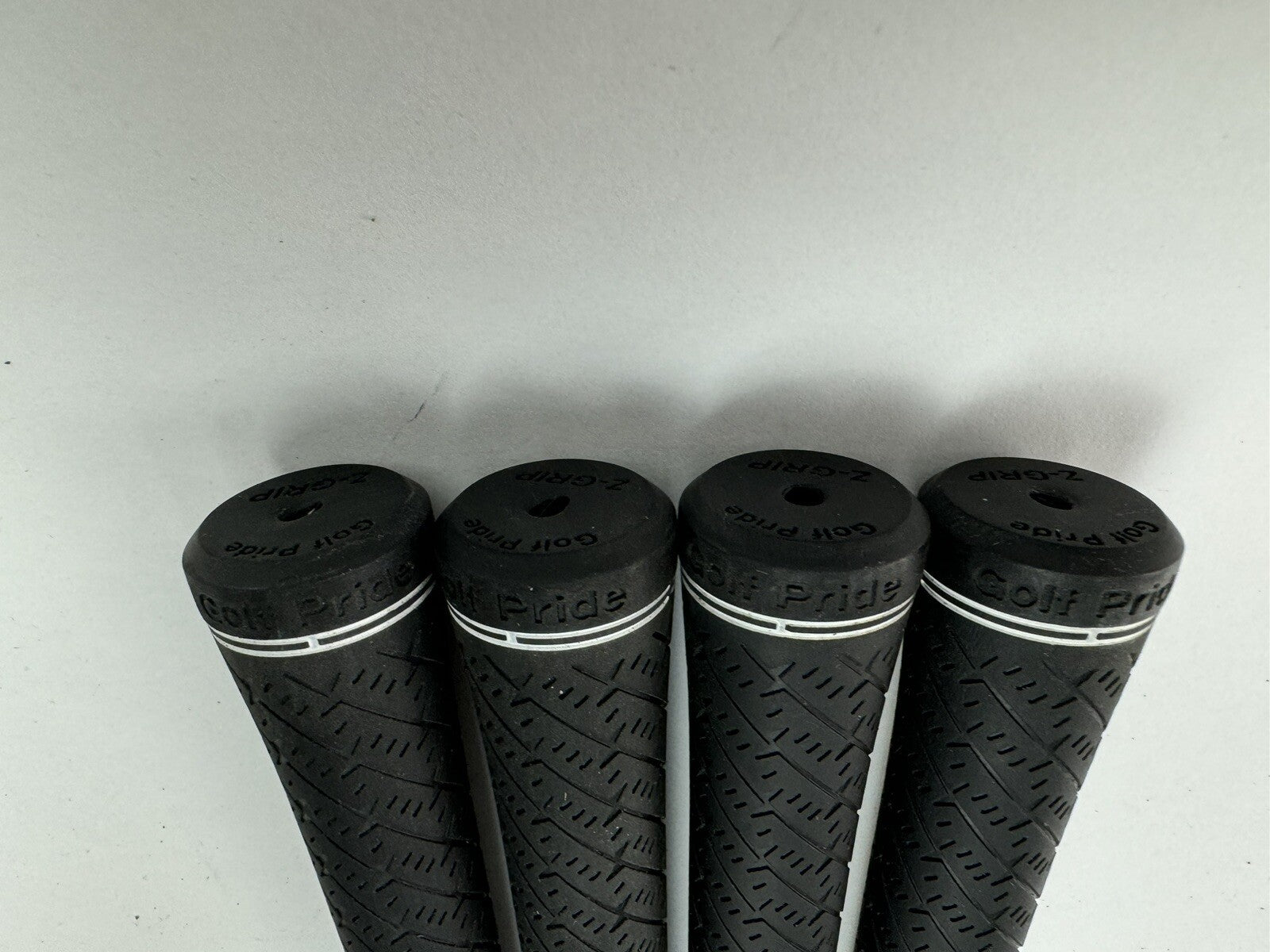 Golf Pride Z-Grip (4) Callaway /Mens Standard /Black /Pulled /344736