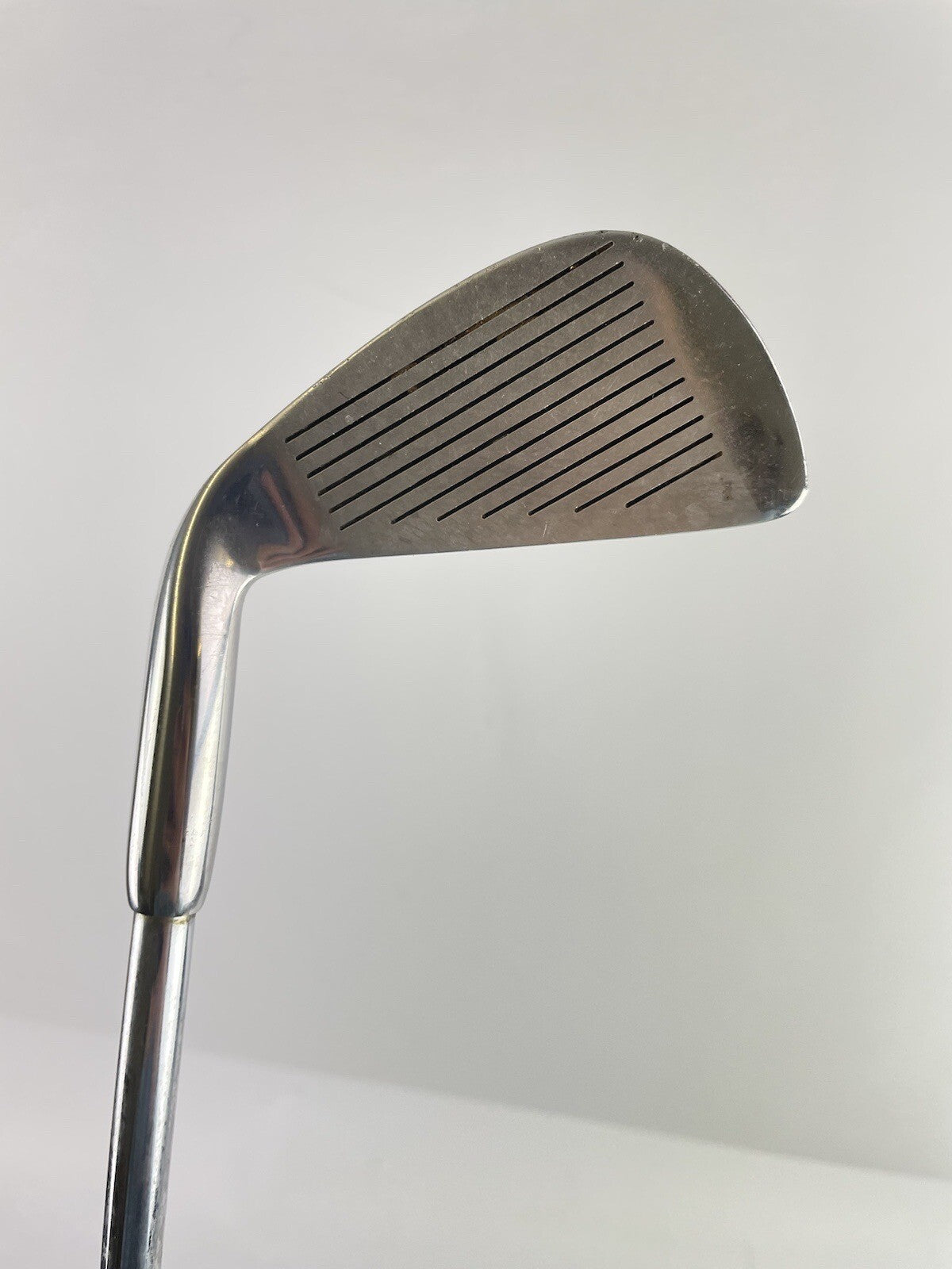 Pin Seeker Golf 1 Iron Regular Flex Steel /Right Handed /New Grip /97839