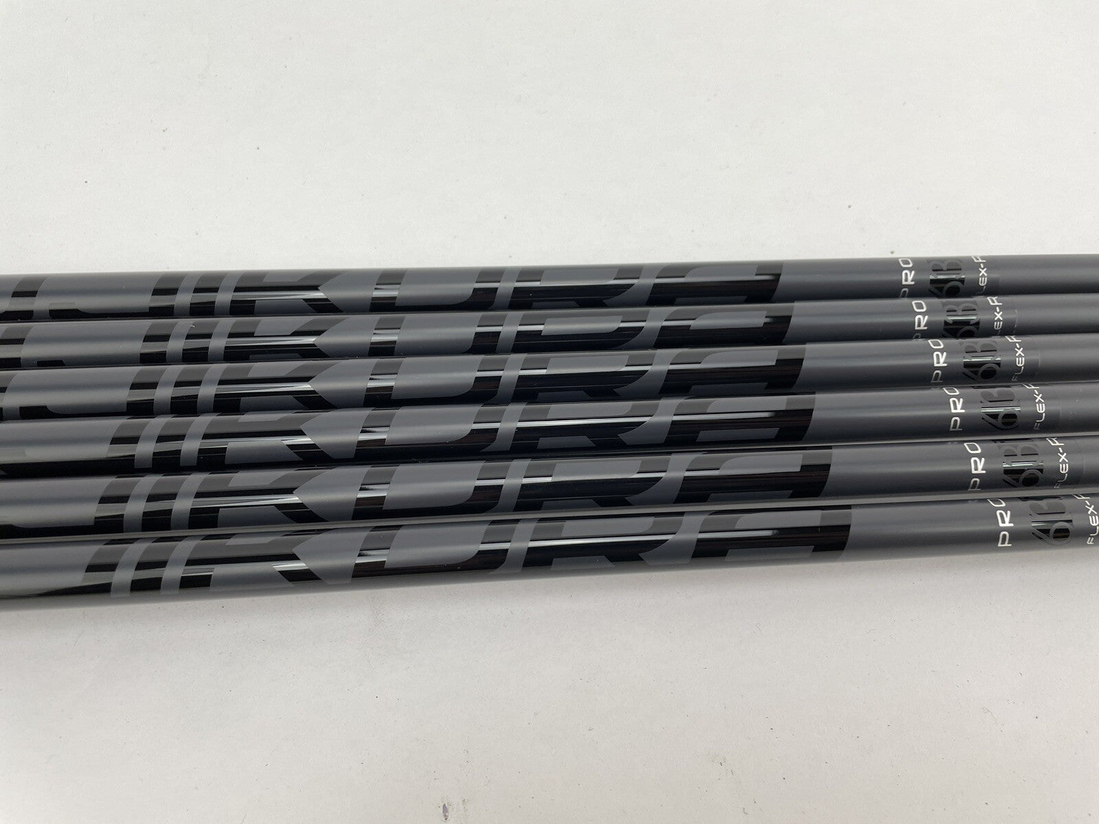 Fujikura Pro 63i Iron Shaft Set (6) Regular Flex Graphite/0.370 Parallel/New0