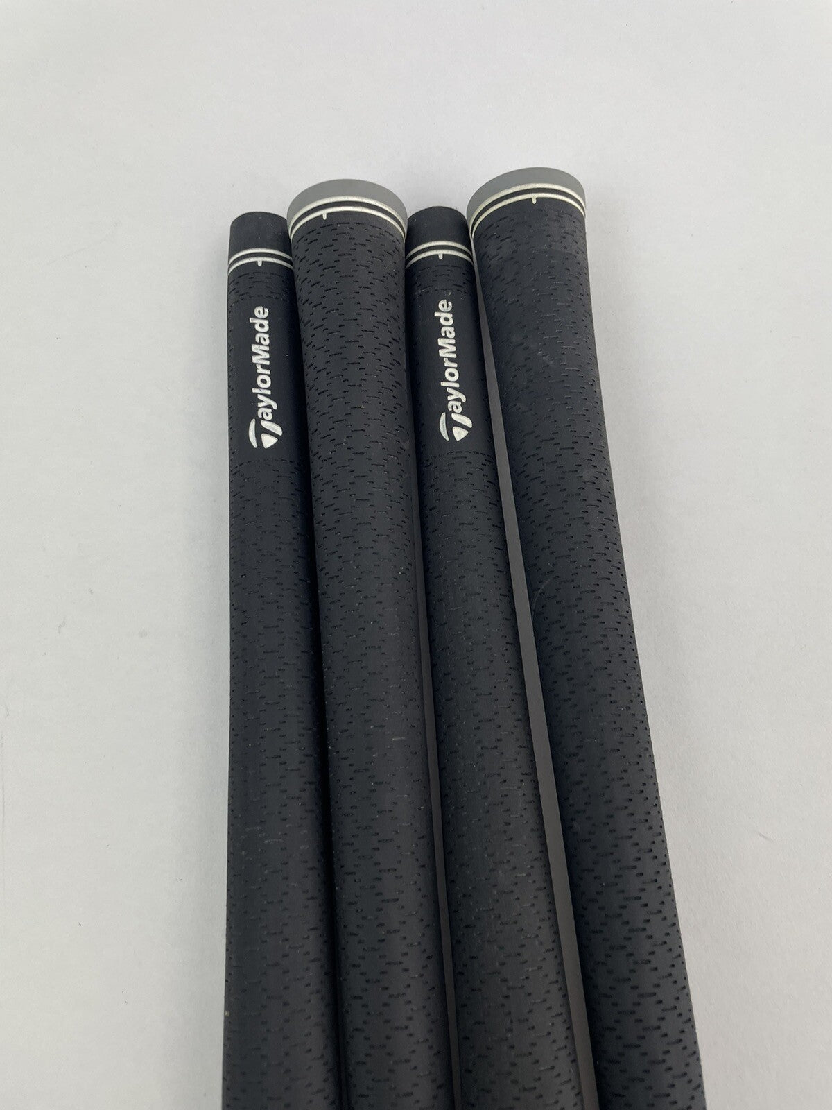 Lamkin Taylormade Golf Grips (4) Standard /Black /Grey /Pulled /205583