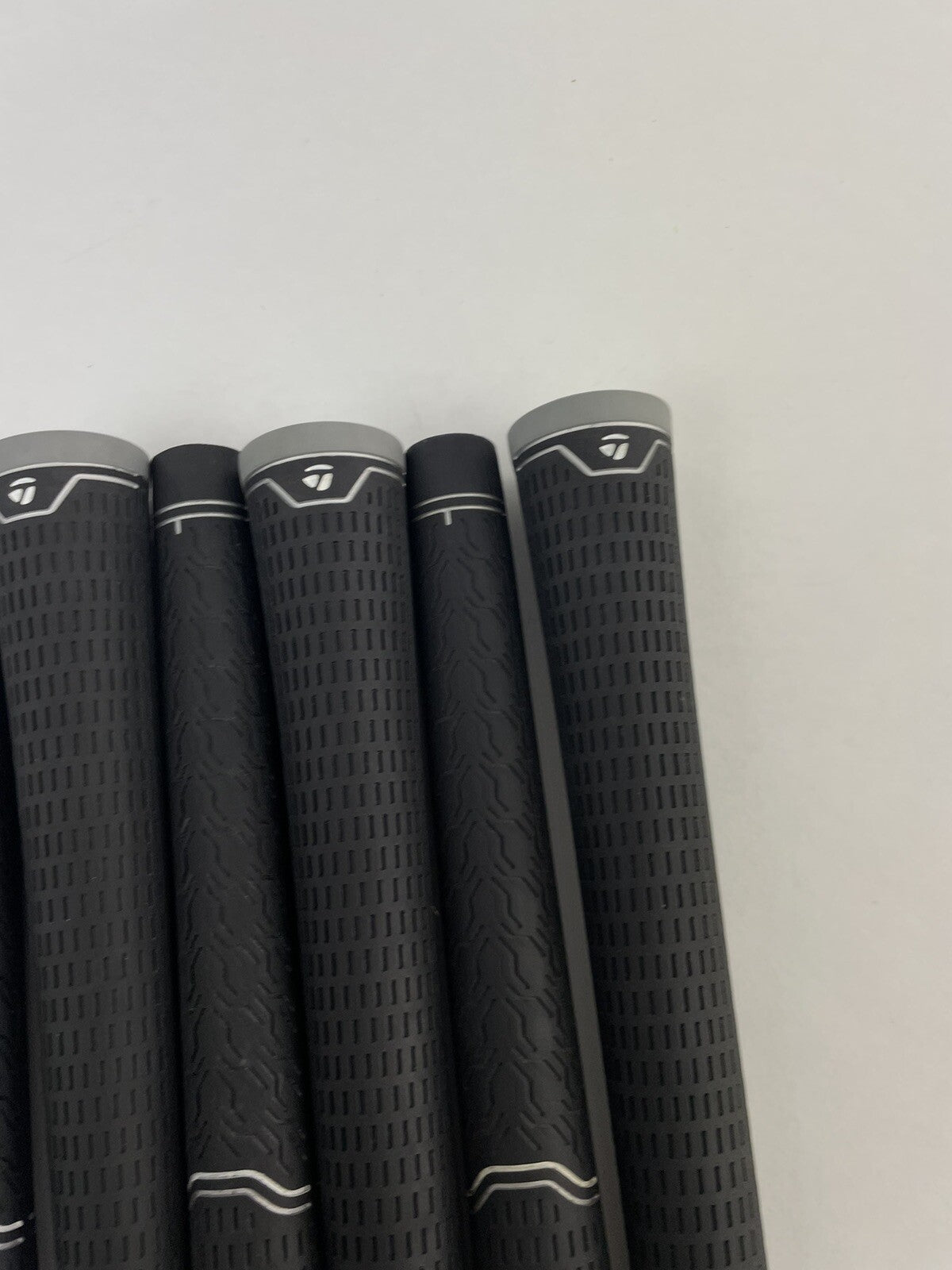 Lamkin Taylormade Golf Grips (6) Mens Standard /Black /Grey /Pulled /320606