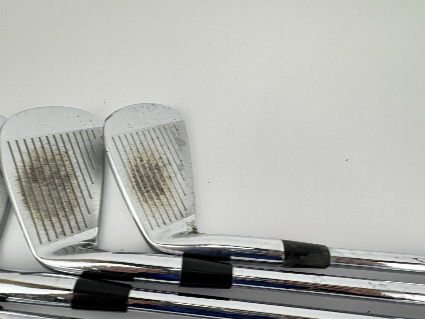 Mizuno MP62 Irons 5,7,9+PW Dynamic Gold R300 Regular Steel /New Grip /324178