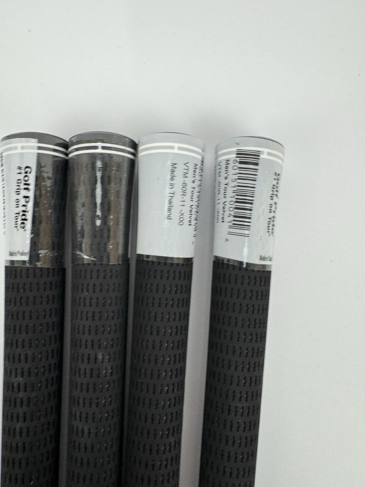 Golf Pride Tour Velvet Grips (4) Men’s Standard 60R /Black /New /312894