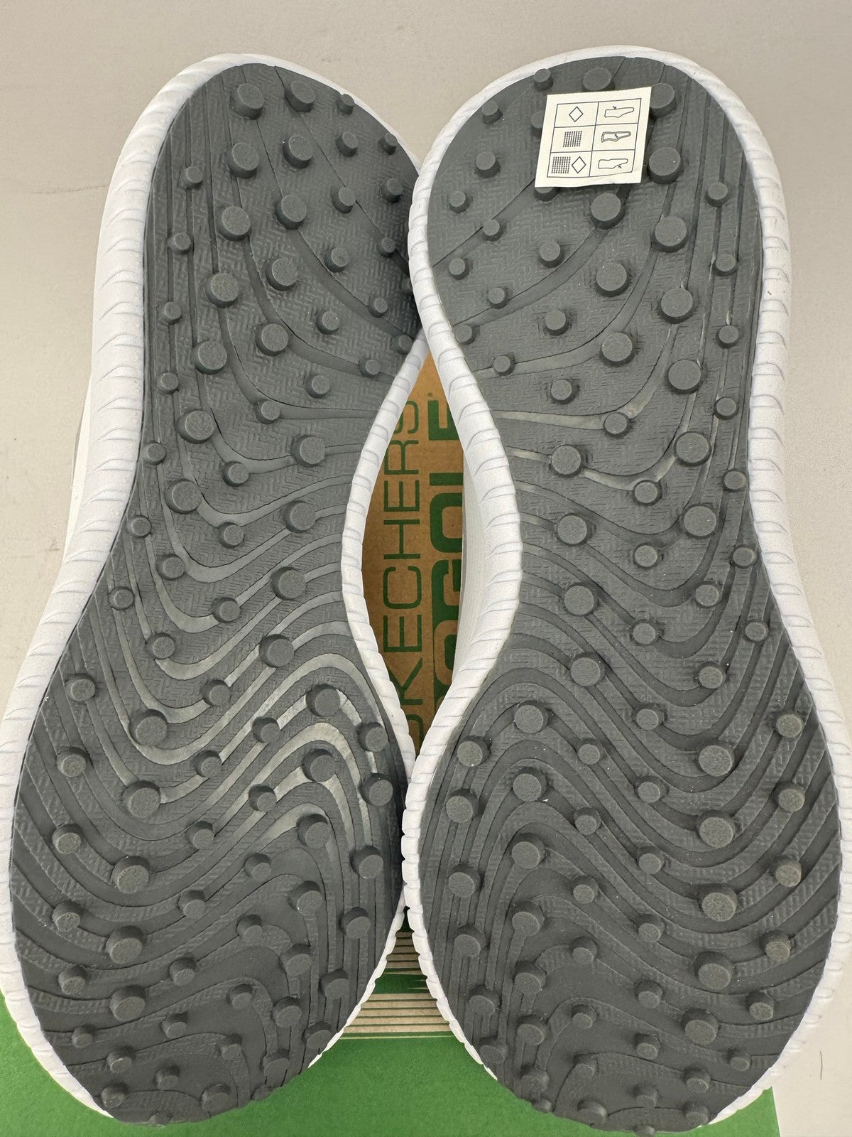 Skechers Go Golf Flight Men's Golf Shoes Size UK 10 White Slip Ins/350018