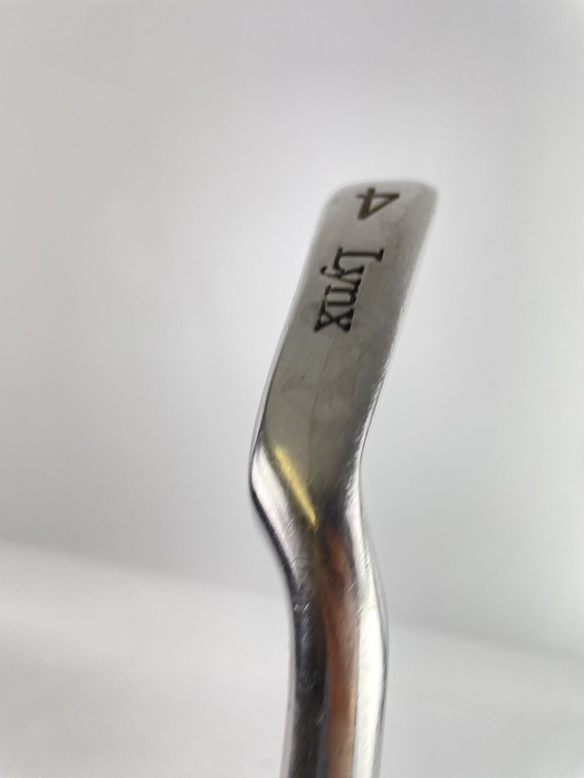 Lynx Blackcat 4 Iron Flare Regular Flex Steel /Right Handed /New Grip /97306