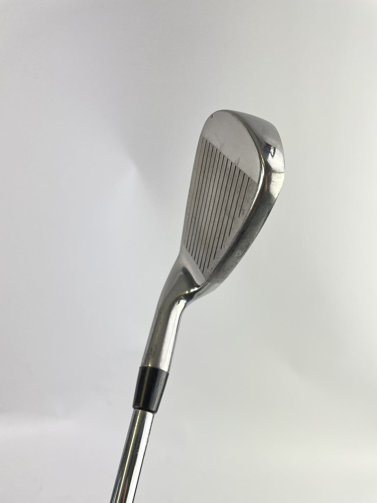 Wilson Deep Red 6 Iron Regular Flex Steel /Right Handed /New Grip /Polished/620412