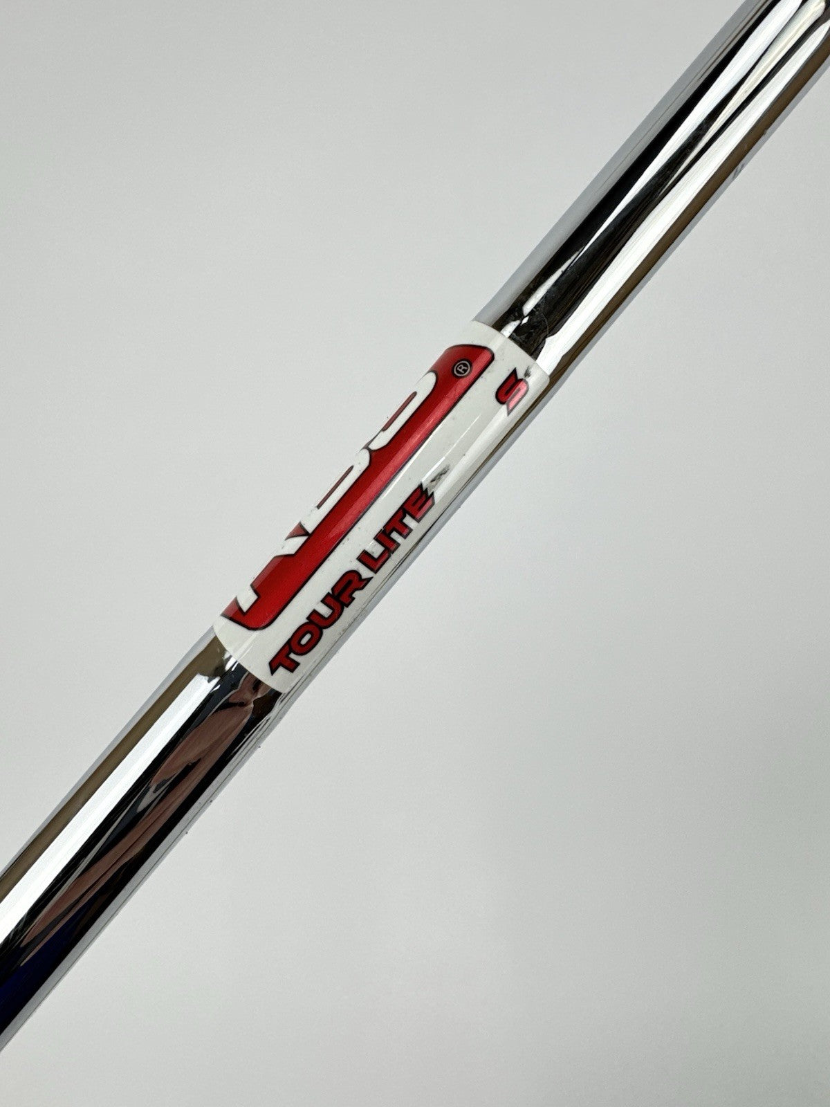 KBS Tour Lite Iron Shaft Stiff Flex Steel 35.25” /0.370 Parallel /324373