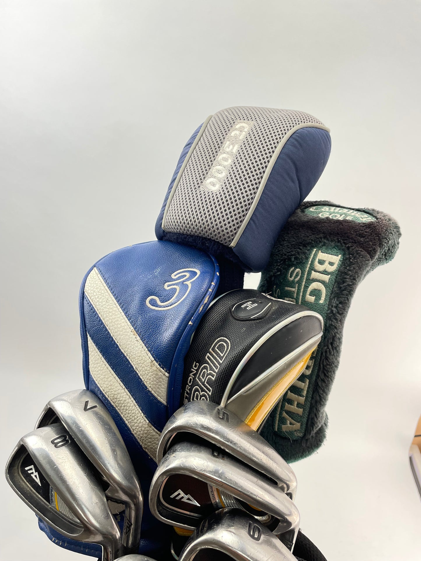 MD Golf Package Set 12 Clubs Regular Flex Graphite /Right /New Grips /Stand Bag
