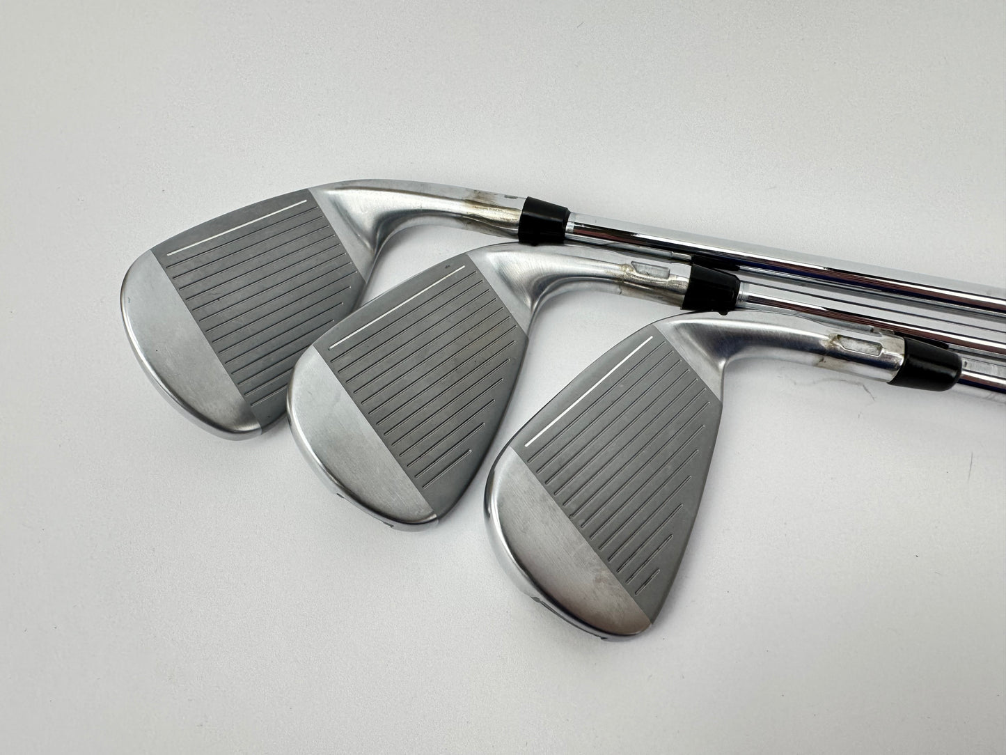 Taylormade Qi10 Irons Left Handed 6,8+PW DG 95 R300 Steel /New Shafts /32184