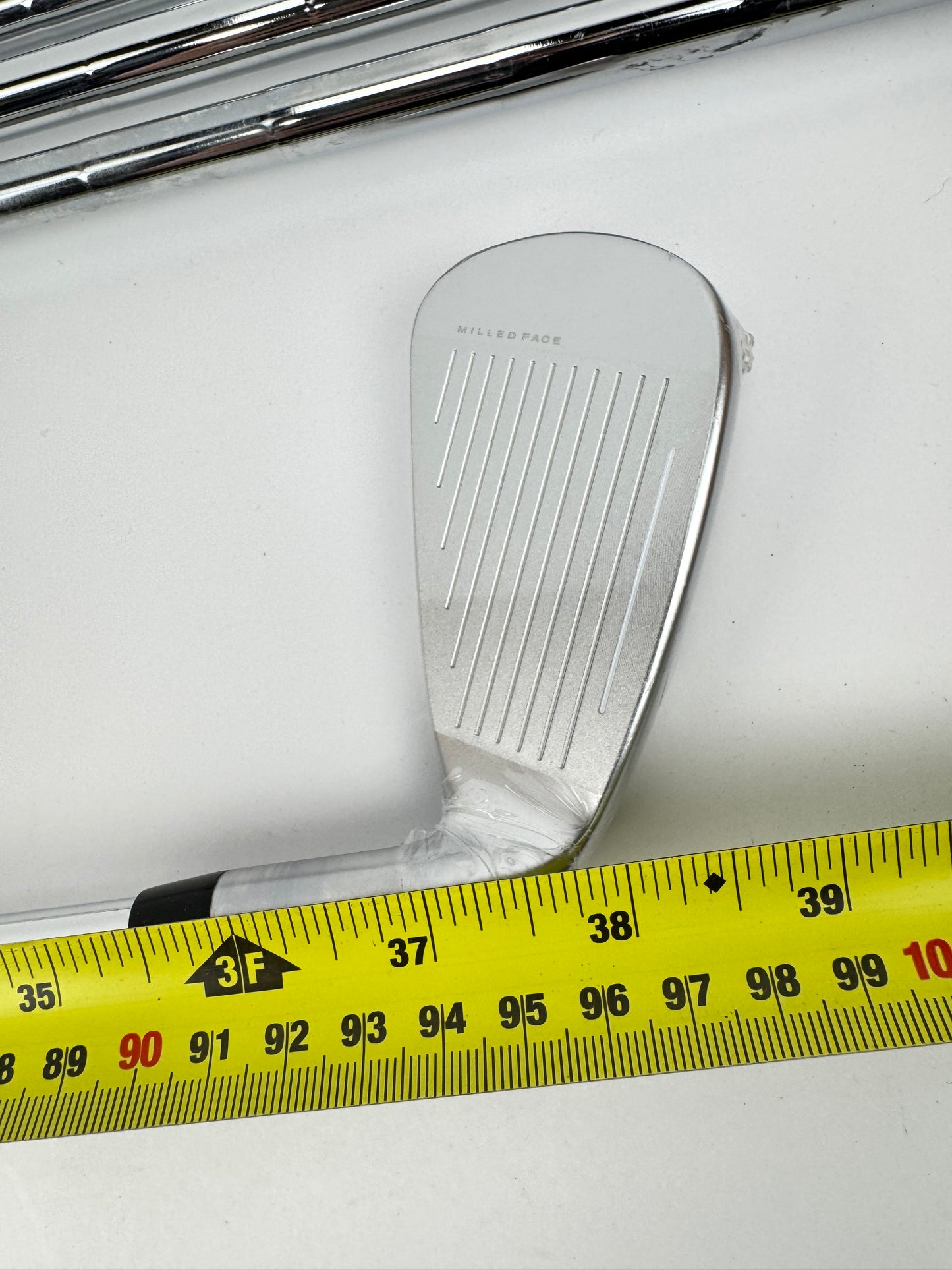Cobra LTDx Irons Left Handed 6,8,GW+SW KBS Tour 90 Regular Steel /New /31201