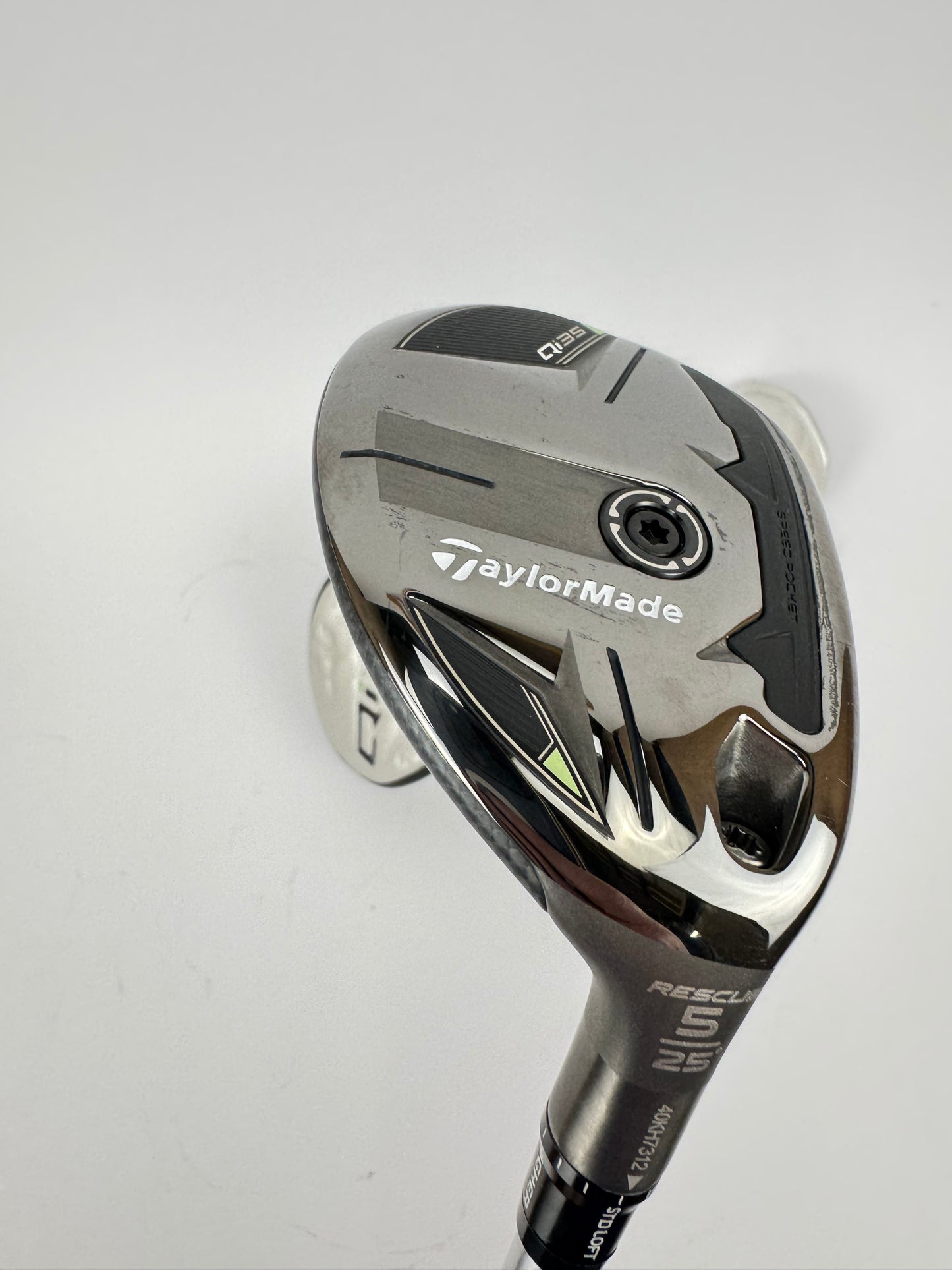 Taylormade Qi35 5 Hybrid 25* Aldila Rogue Regular Graphite /Headcover/33018