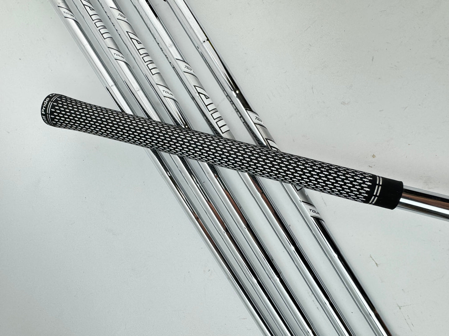 Titleist AP2 718 Irons 5-PW AMT Tour White S300 Stiff Steel /Right Handed /27163