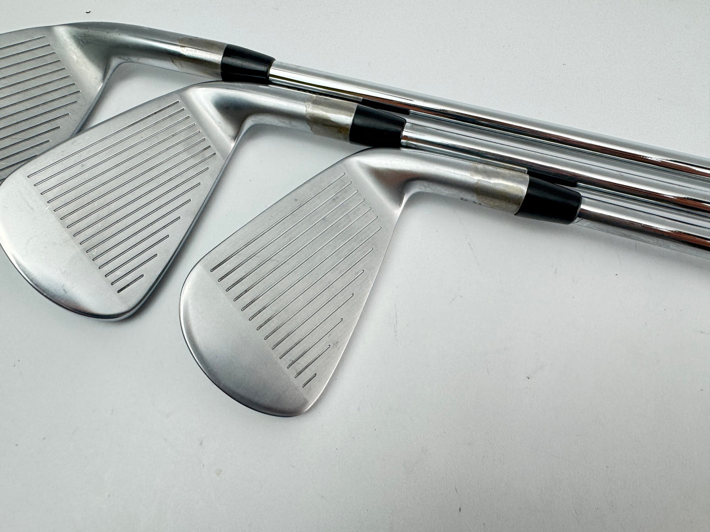 Srixon ZX4 MKII Irons 6,8+PW Left Handed DG R300 Regular Flex Steel /24574