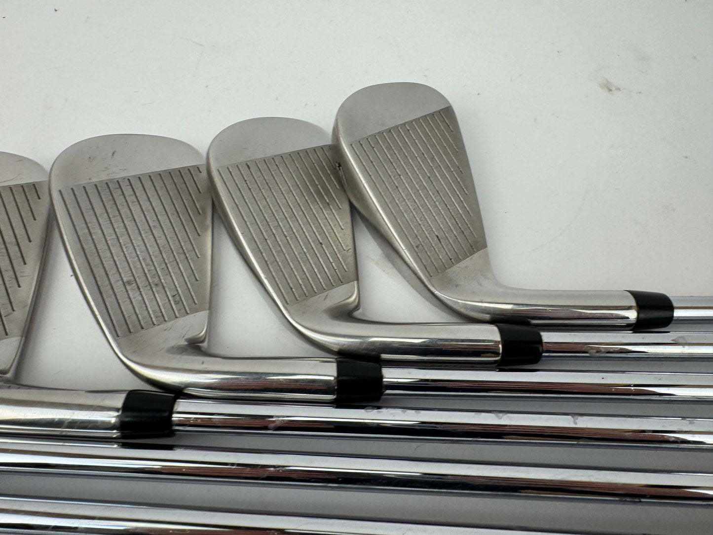 Callaway X2 Hot Pro Irons 4-PW XP95 R300 Regular Steel Shafts /New Grips /33929