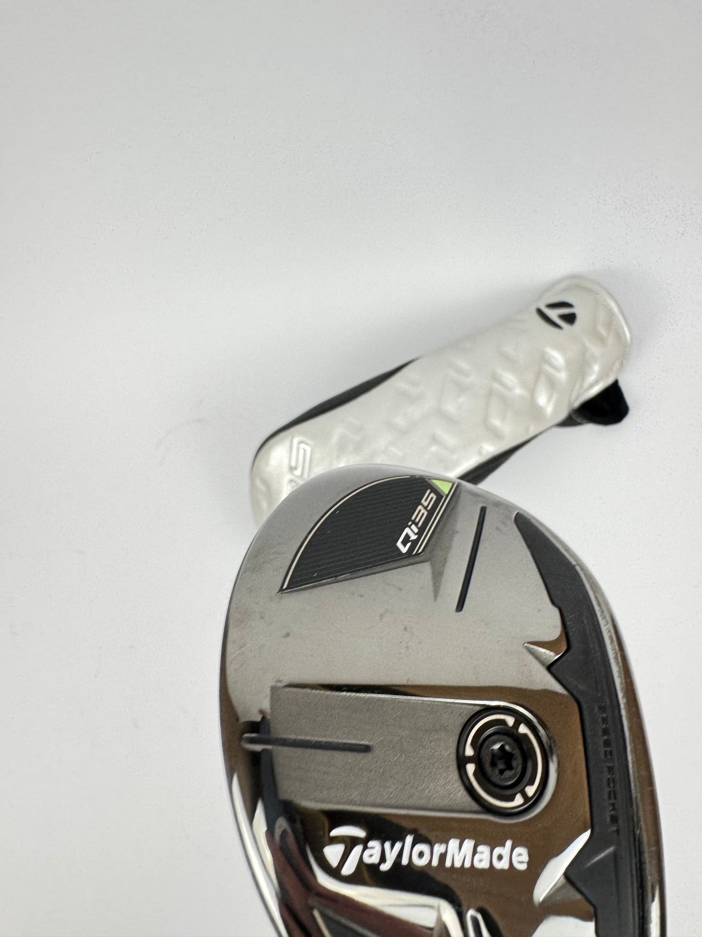 Taylormade Qi35 5 Hybrid 25* Aldila Rogue Regular Graphite /Headcover/33018