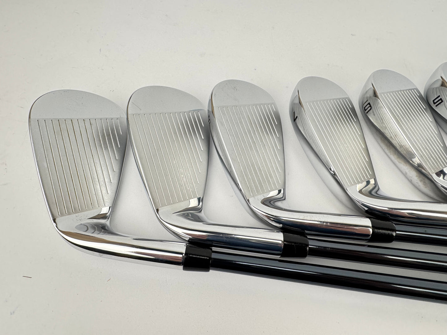 Callaway Elyte HL Irons 4-PW Recoil Dart HDC 80 Regular Graphite /Right /31875