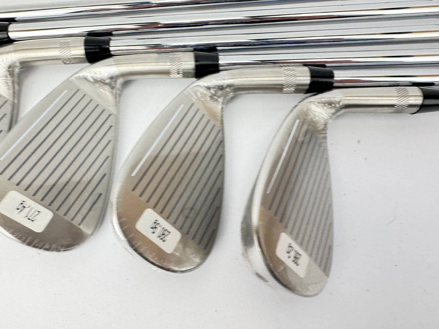 Sub70 699 Irons V2 5-PW Left Handed Elevate 95 Vss Regular Steel /New /34049