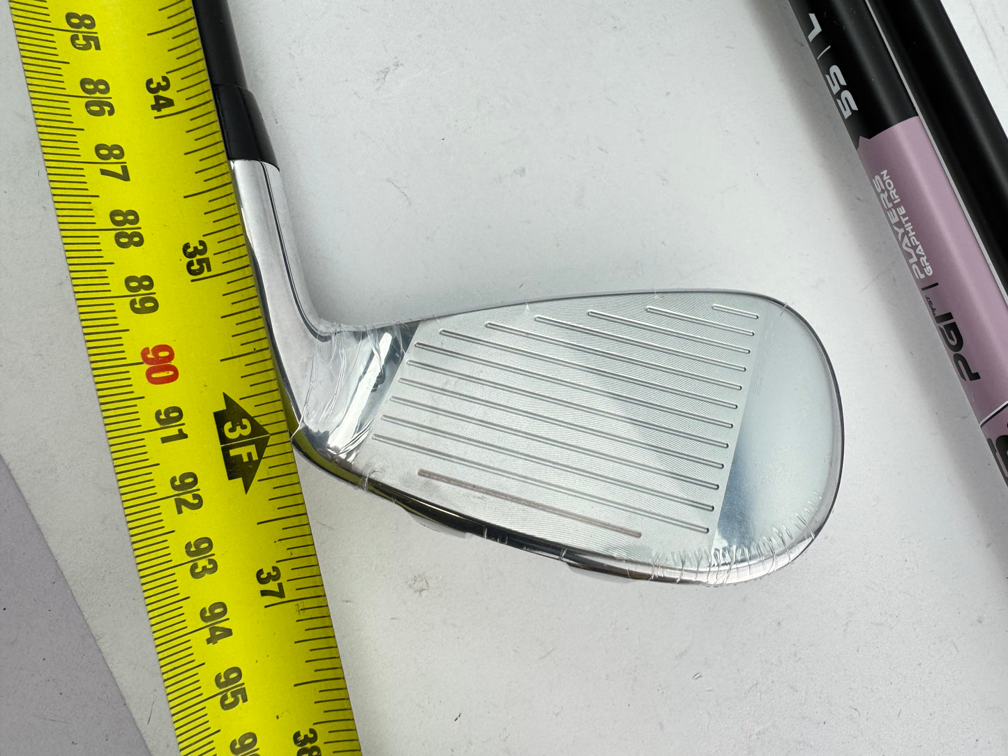 Cobra Ladies T Rail Irons 5-SW Left Handed KBS PGI Ladies Graphite /New /30236