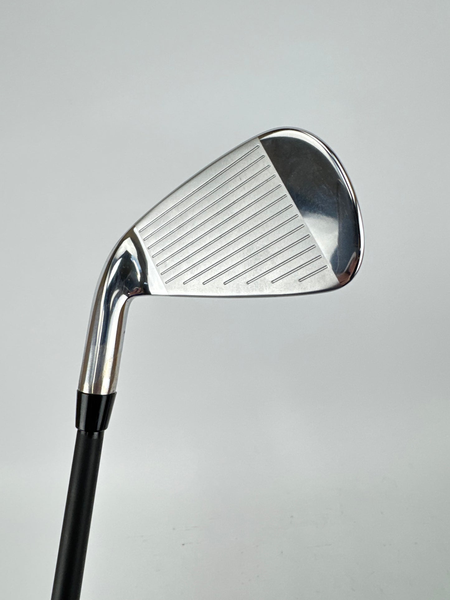 Callaway Elyte 4 Iron Mitsubishi Chemical MMT 70 Regular Graphite /Right /31947