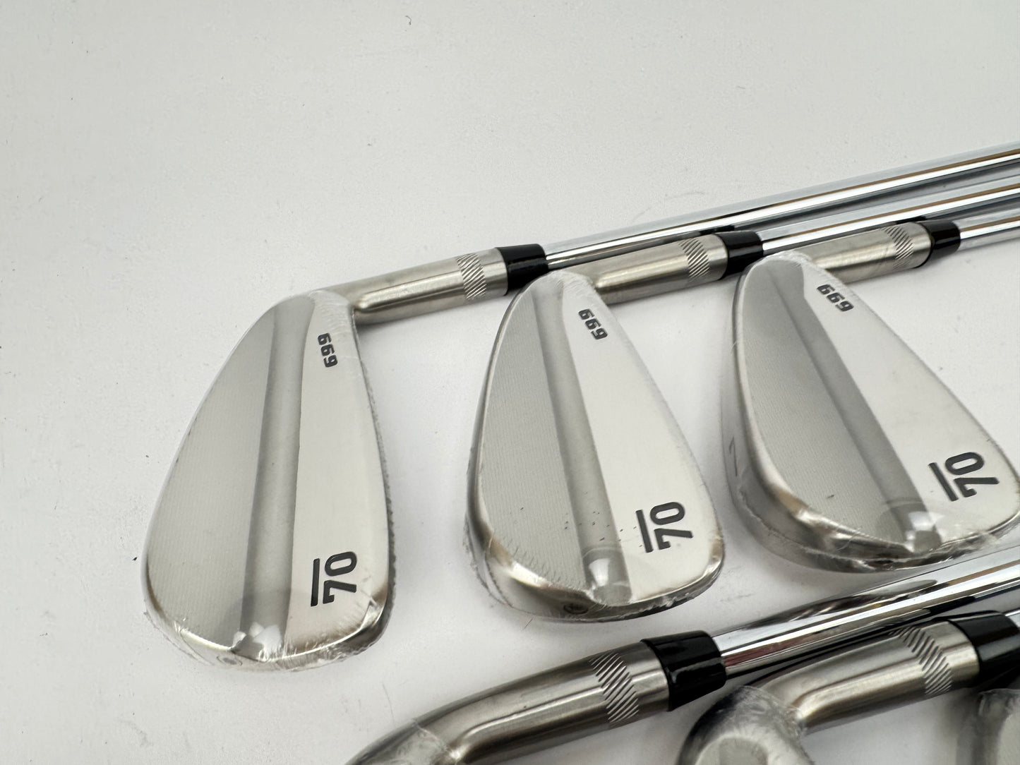 Sub 70 699 Irons 5-PW Elevate MPH 95 Regular Steel /Right Handed /New /33985