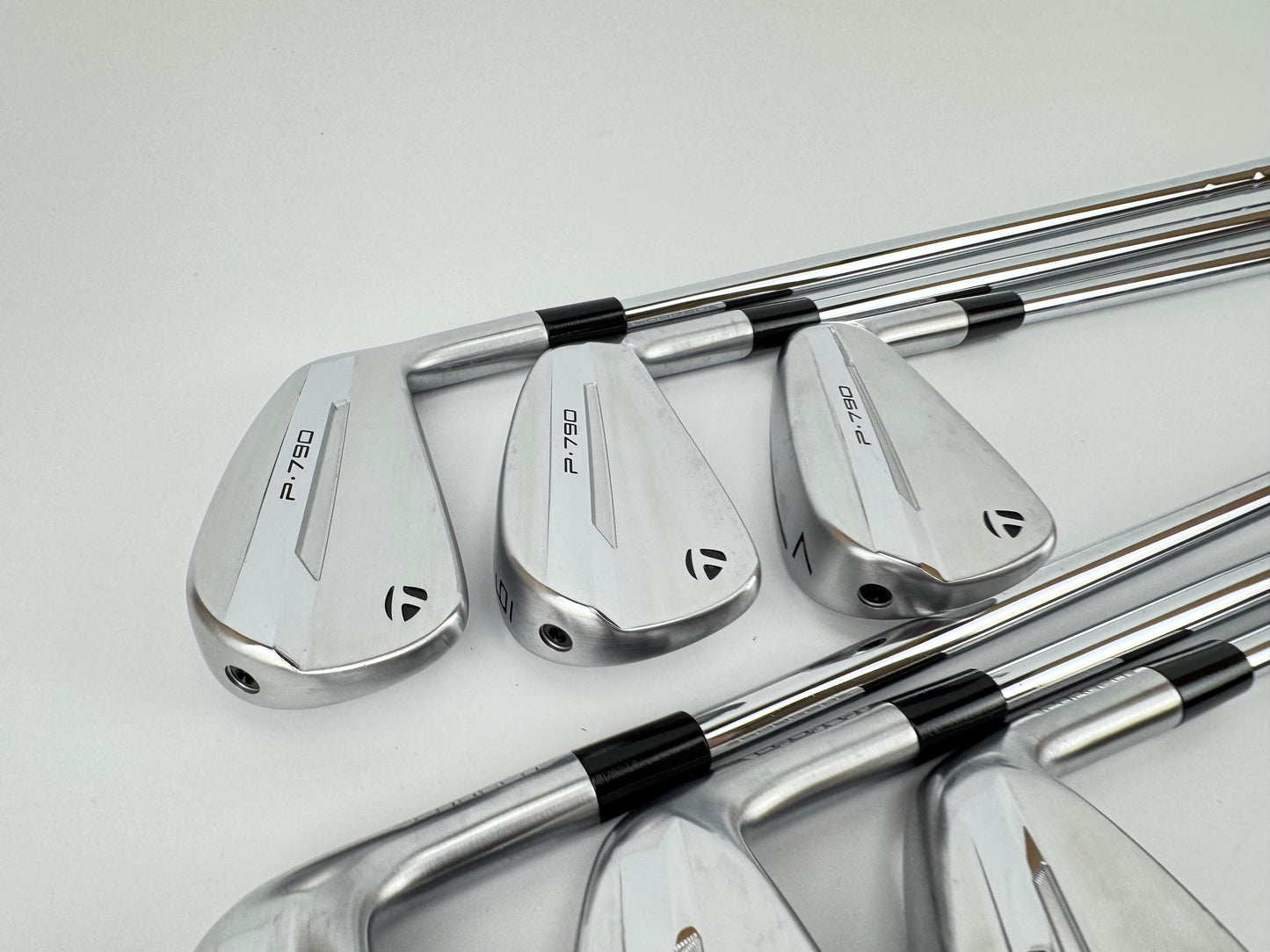 Taylormade P790 2025 Irons 5-PW Dynamic Gold 105 S300 Stiff Steel /Right /31350