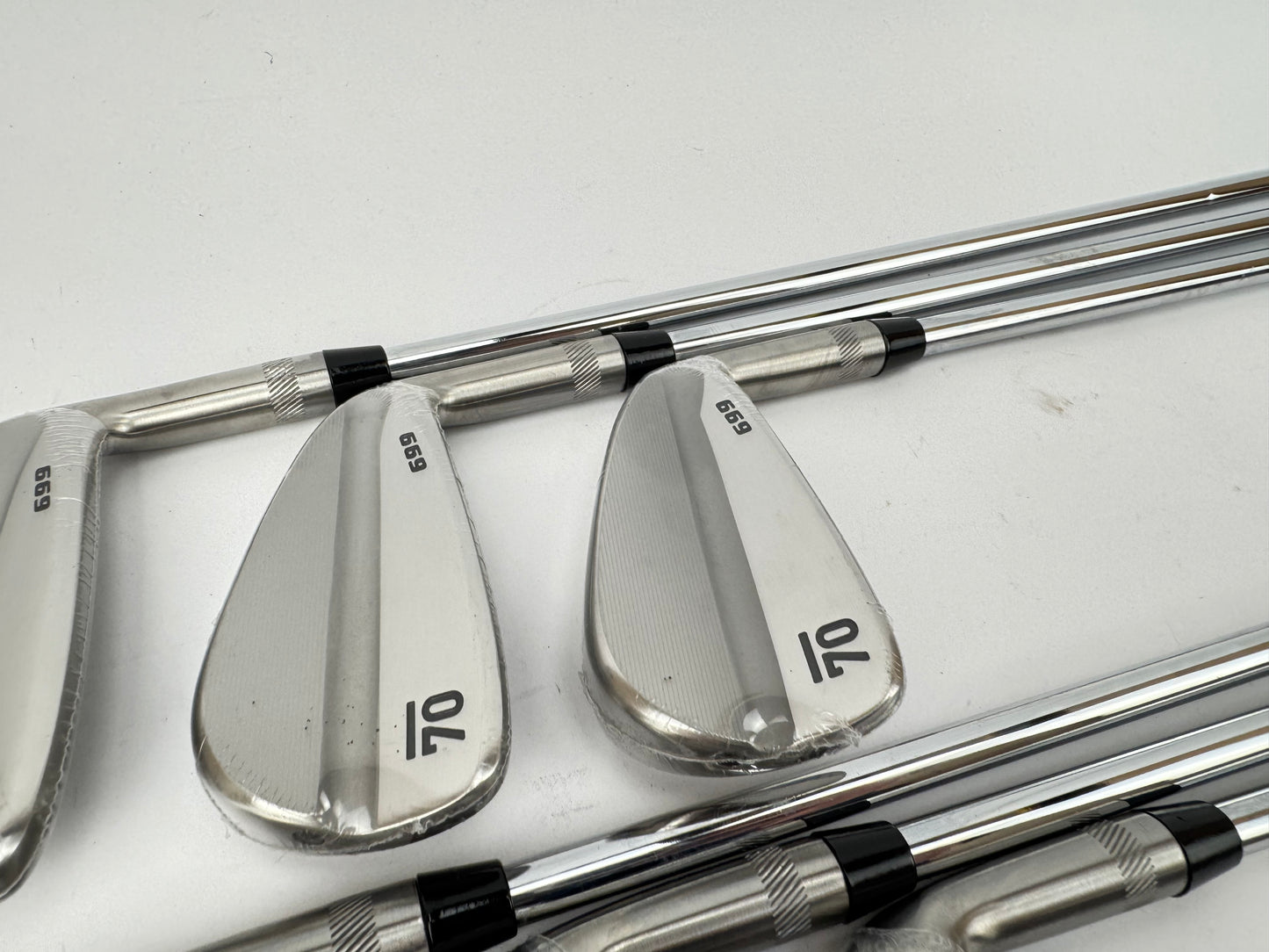Sub 70 699 Irons 5-PW Elevate MPH 95 Regular Steel /Right Handed /New /33985