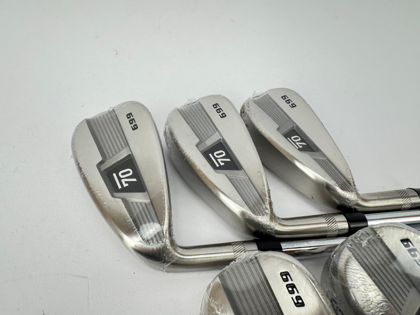 Sub 70 Irons 699 V2 6-PW Left Handed Elevate MPH 85 Regular Steel /New /33986