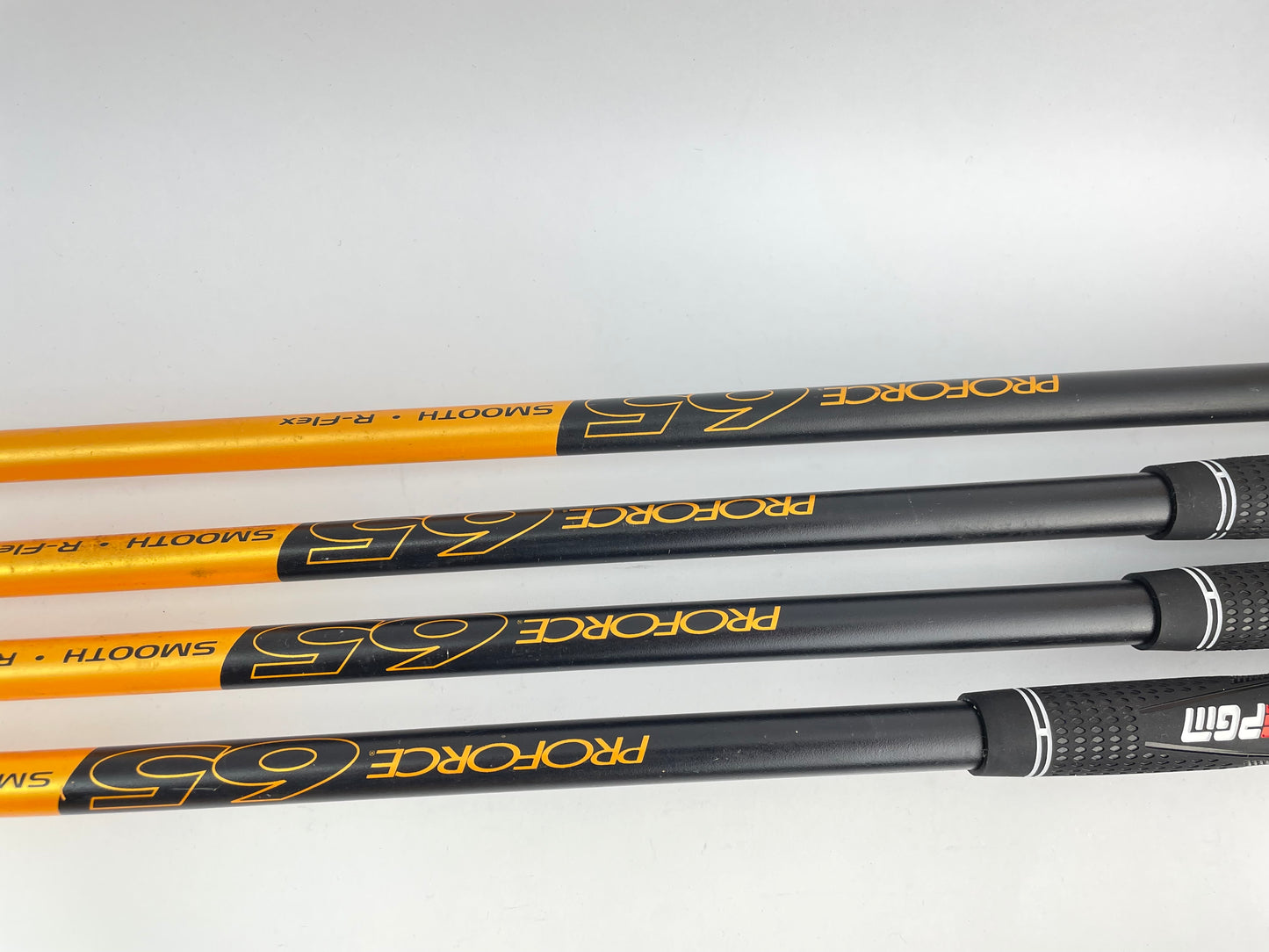 MD Golf Package Set 12 Clubs Regular Flex Graphite /Right /New Grips /Stand Bag