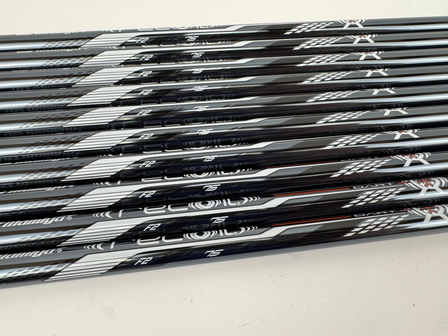 UST Recoil Dart Iron Shaft Set (10) 75 F2 Senior Graphite 41” /0.370 Parallel