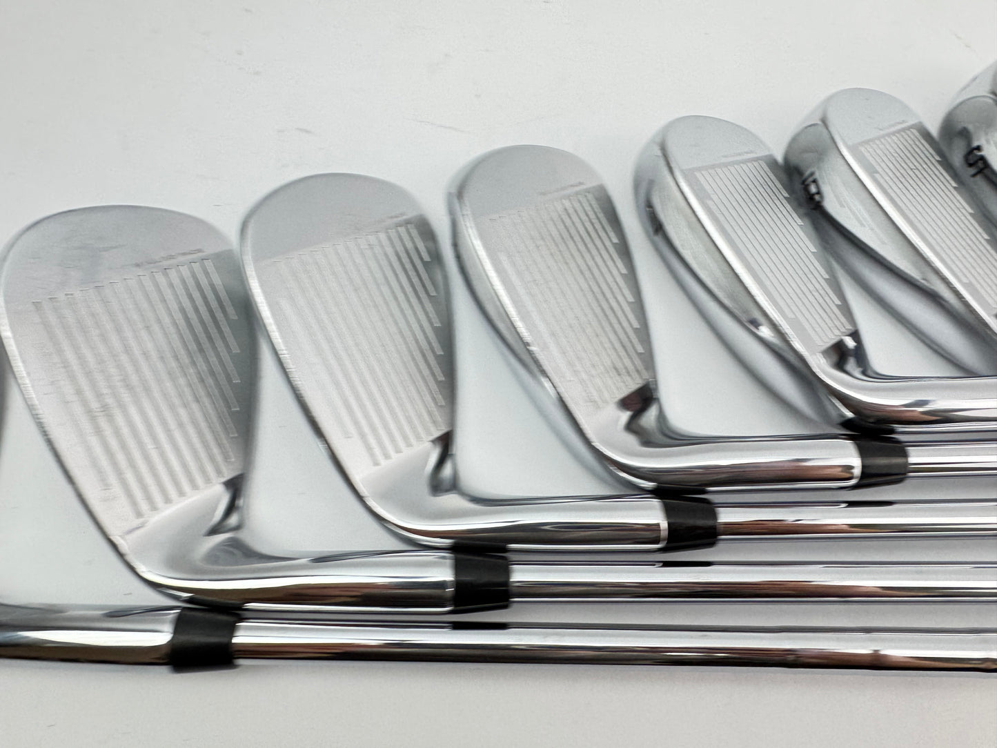 Cobra F9 Irons Speedback 5-SW KBS Tour 90 Stiff Flex Steel /Right /Lamkin /24536