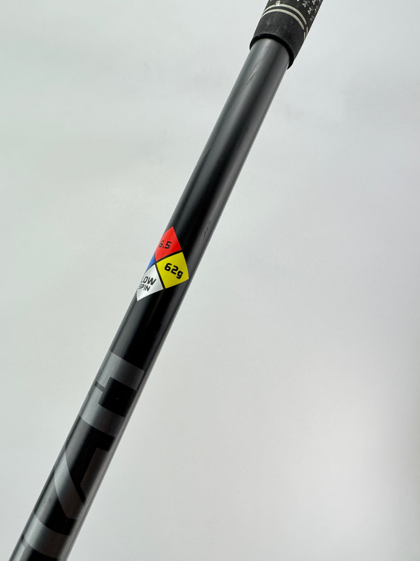 Wilson Staff C300 Driver 9* Hzrdus Black 6.5 X Flex Graphite /Right Handed/31057