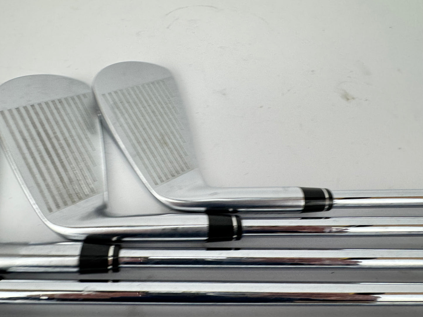 Miura MC-102/CB-202 Irons 4-PW Forged Nippon 1050GH Stiff Steel /New Grips/33953
