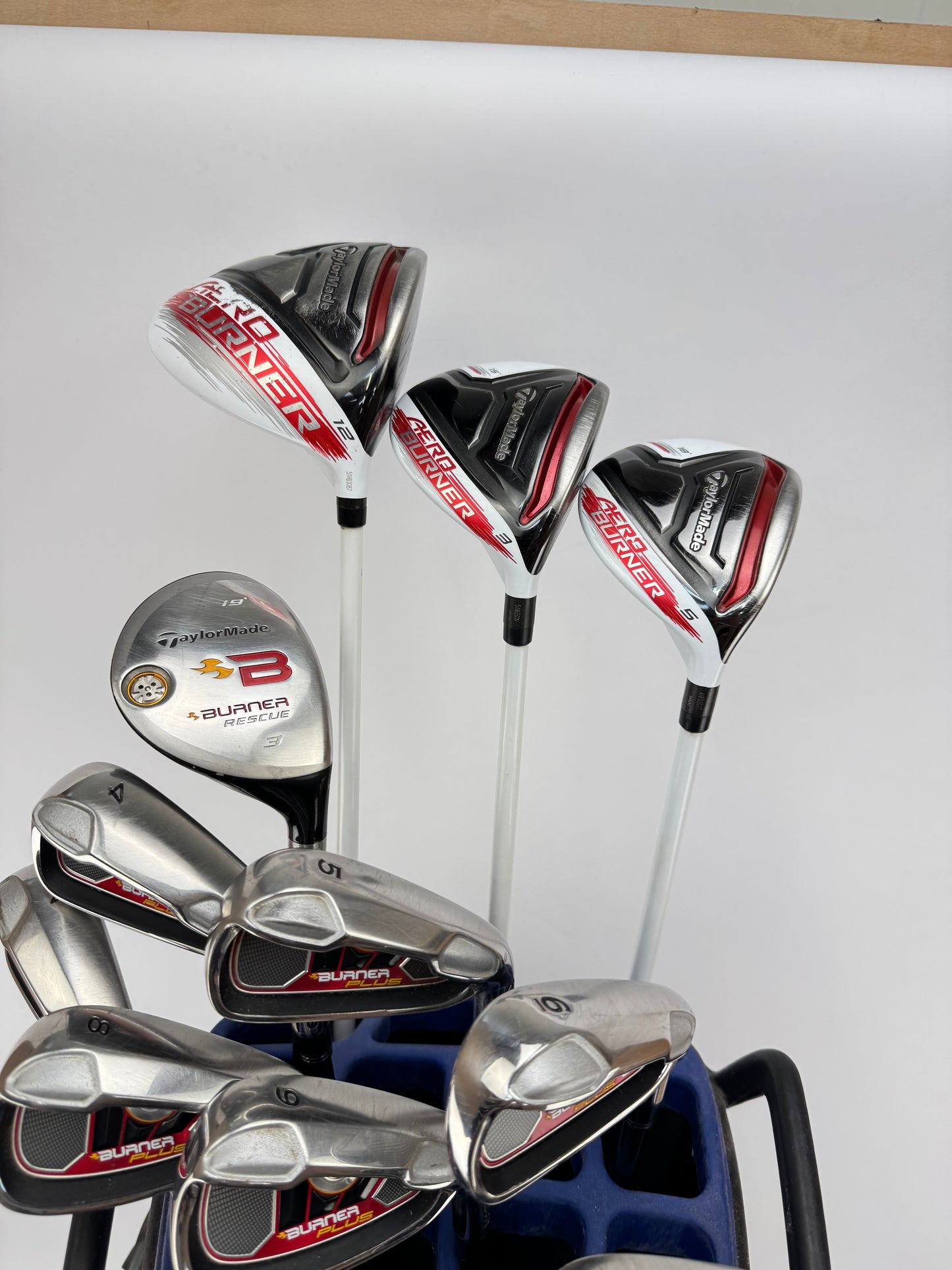 Taylormade Golf Mens Package Set 13 Clubs Regular Graphite /New Grips /Bag/34345