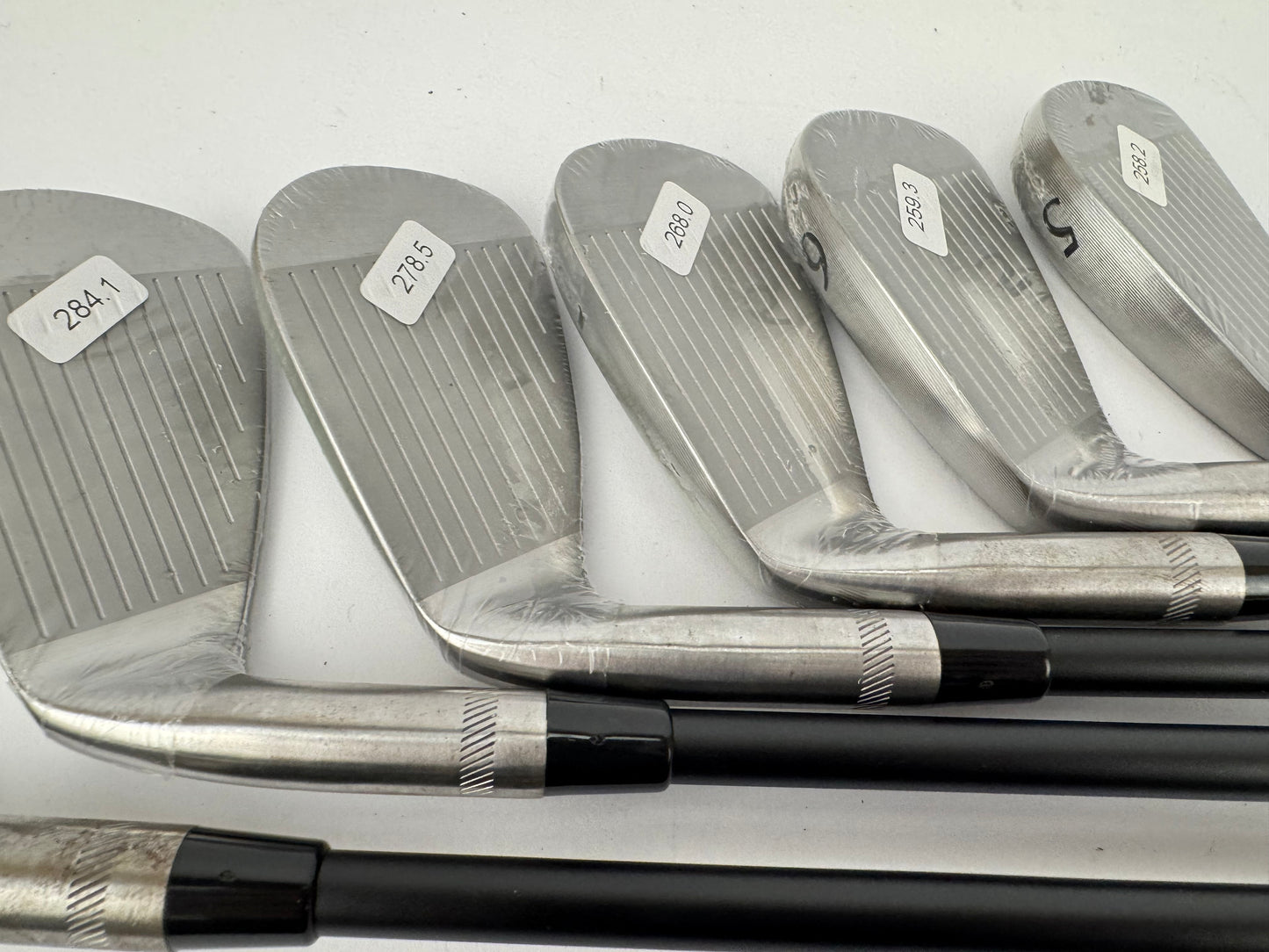 Sub 70 Irons 690 MB 5-PW KBS TGI 80 Stiff Flex Graphite /Right/Jumbo Grips/33843