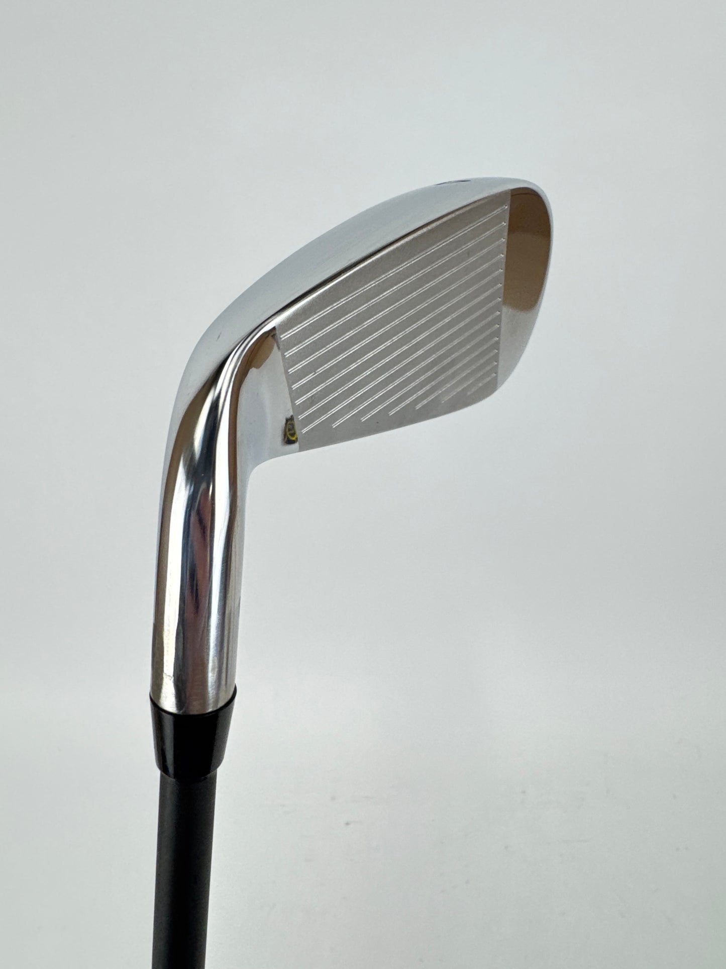 Callaway Elyte 4 Iron Mitsubishi Chemical MMT 70 Regular Graphite /Right /31947