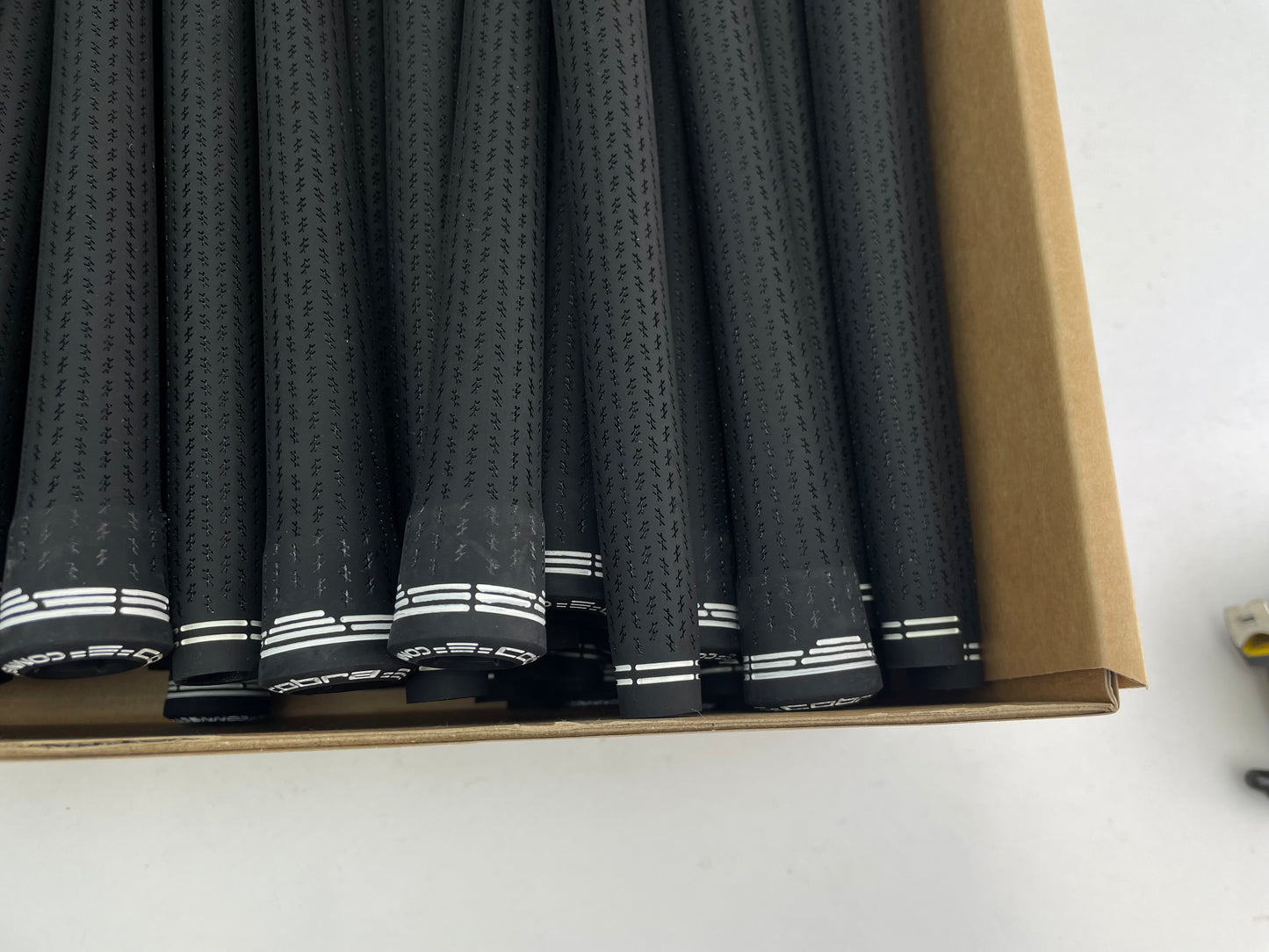 Lamkin Cobra Golf Grips Full Box (150) Black /Arccos Compatible /Brand New/29941