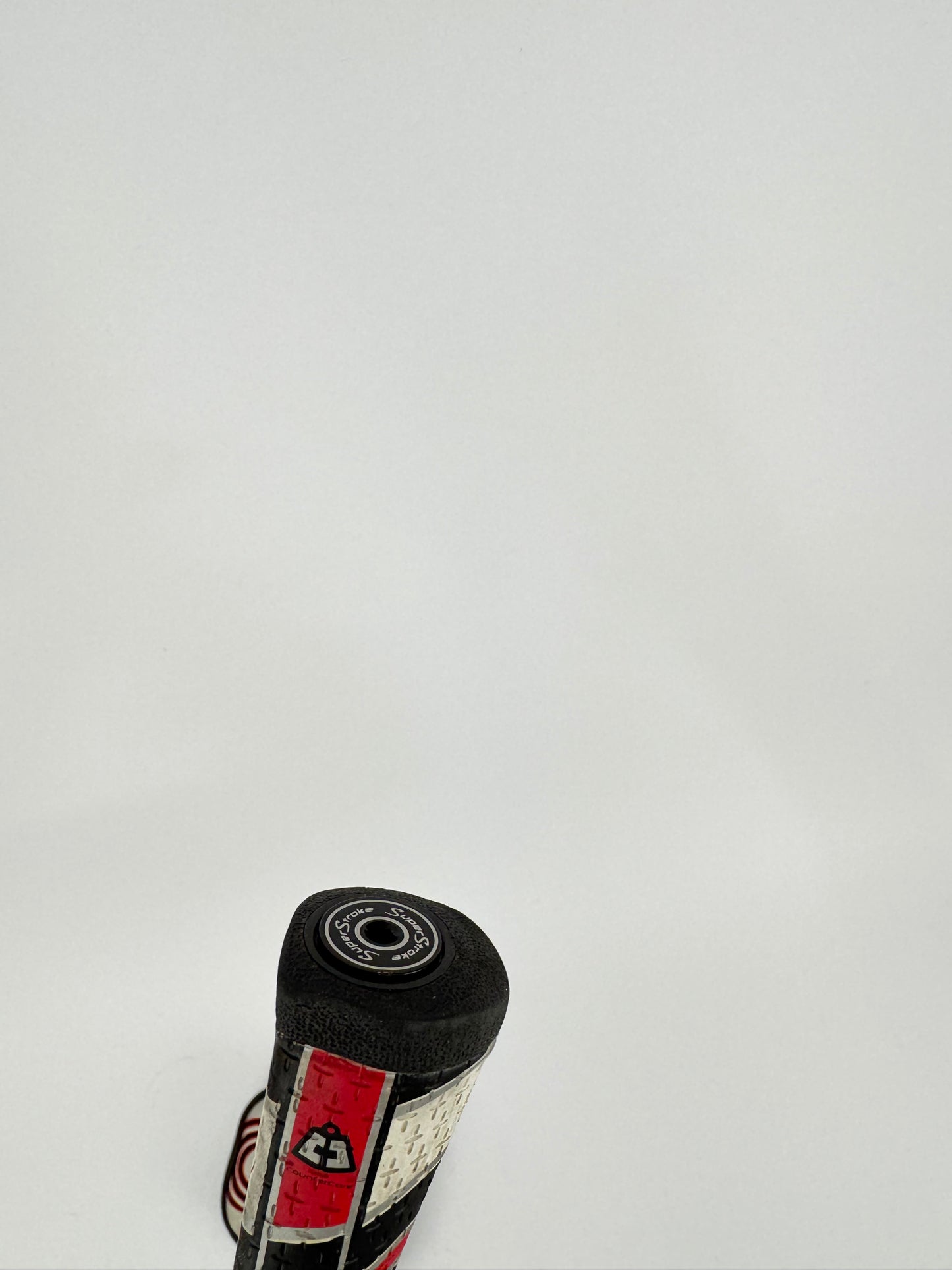 Odyssey O Works Putter R-Line 33” Mallet /Right Handed /Headcover /33074