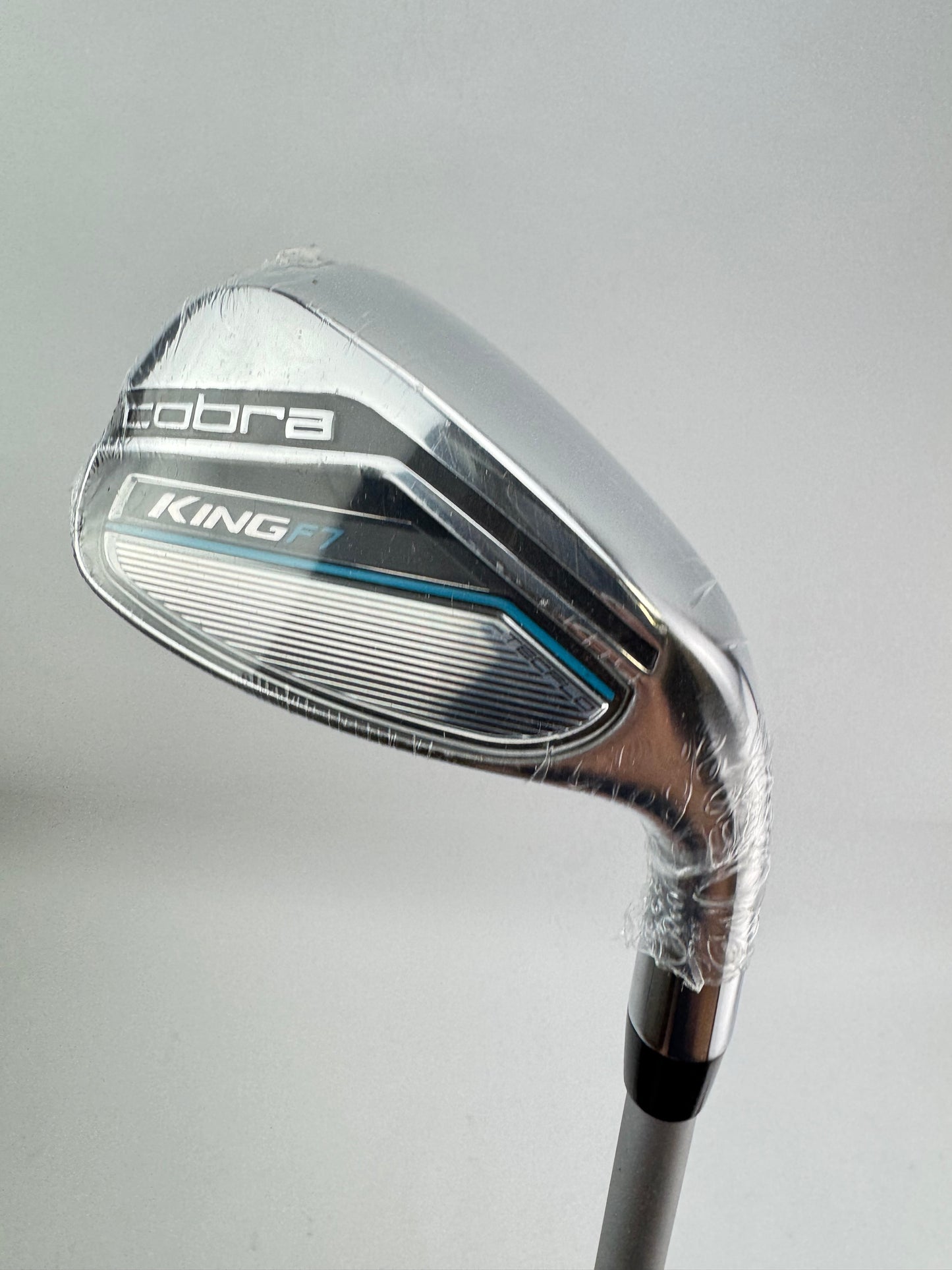 Cobra F7 Ladies 9 Iron Ultralite Womens Flex Graphite /Right /New /25583