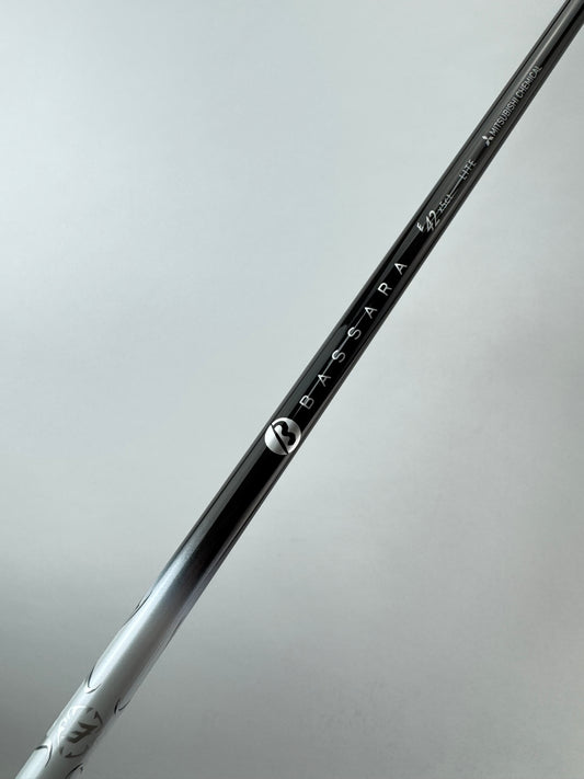 Taylormade Senior Driver Shaft Bassara 42 Lite Senior Flex Graphite 44.5” /25037